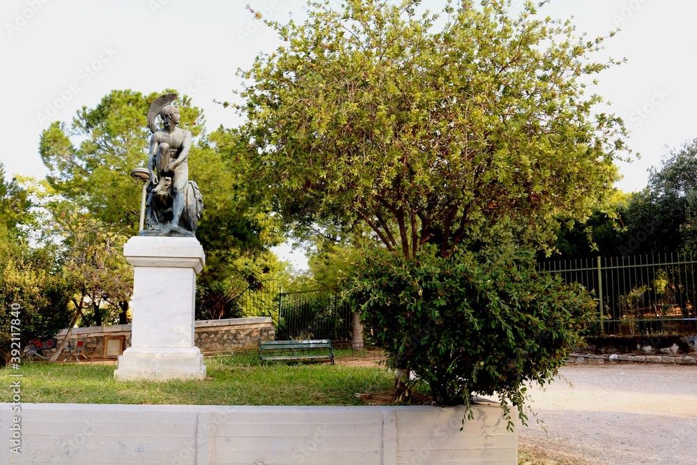 Athener Statue