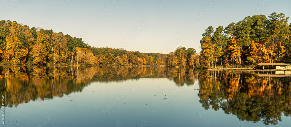 Obraz premium An Autumn Panorama on a November Morning