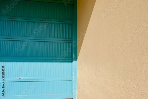 blue door