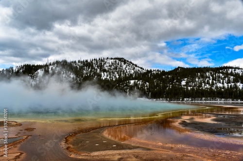 grand prismatic spring