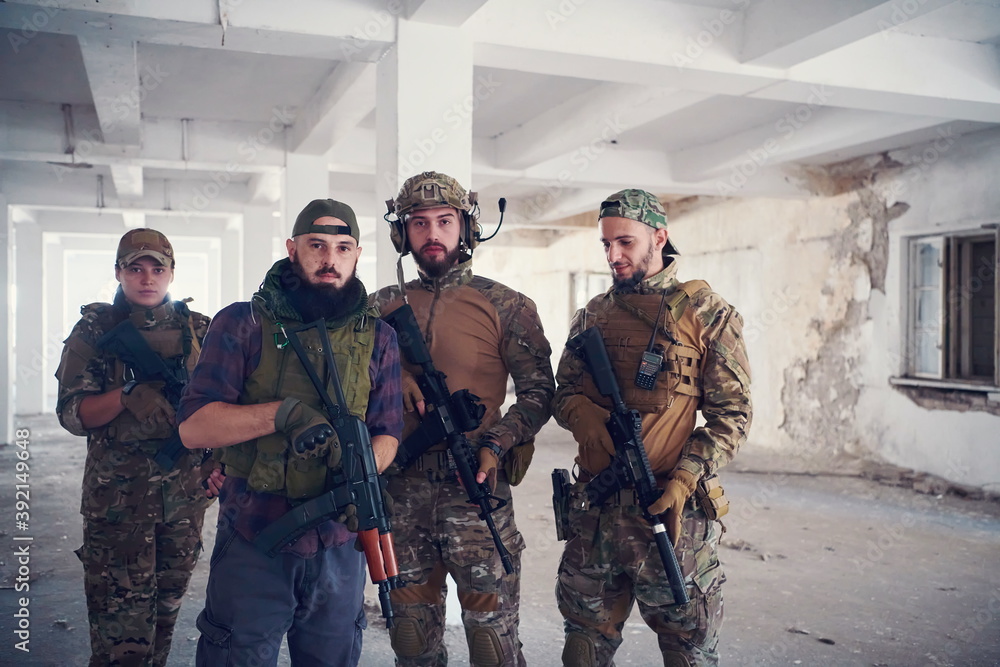 Fototapeta premium soldier squad team portrait in urban environment