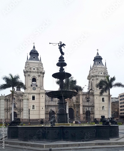 fountain in main square with foggy weather © Jushua