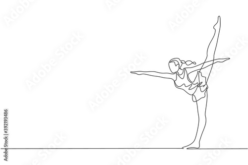 Single continuous line drawing of young beauty professional gymnast girl perform floor exercise. Rhythmic gymnastic training and stretching concept. Trendy one line draw design vector illustration