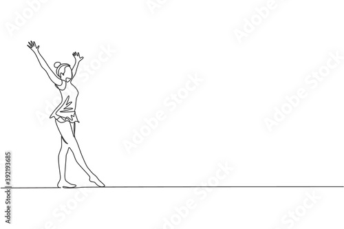 Single continuous line drawing of young beauty professional gymnast girl perform floor exercise. Rhythmic gymnastic training and stretching concept. Trendy one line draw design vector illustration