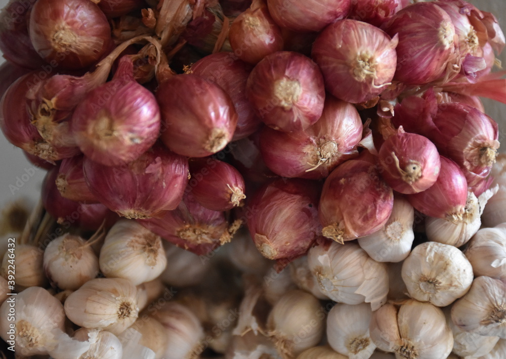 Onions and garlic, raw onion garlic background Onions and garlic, raw onion garlic background