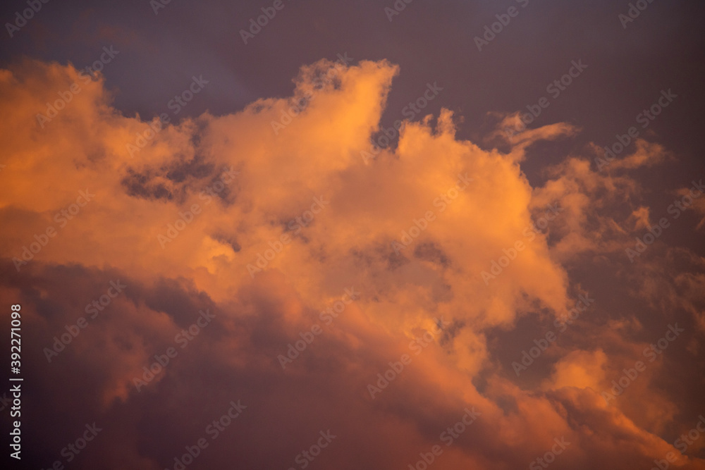 Nubes  en la montaña