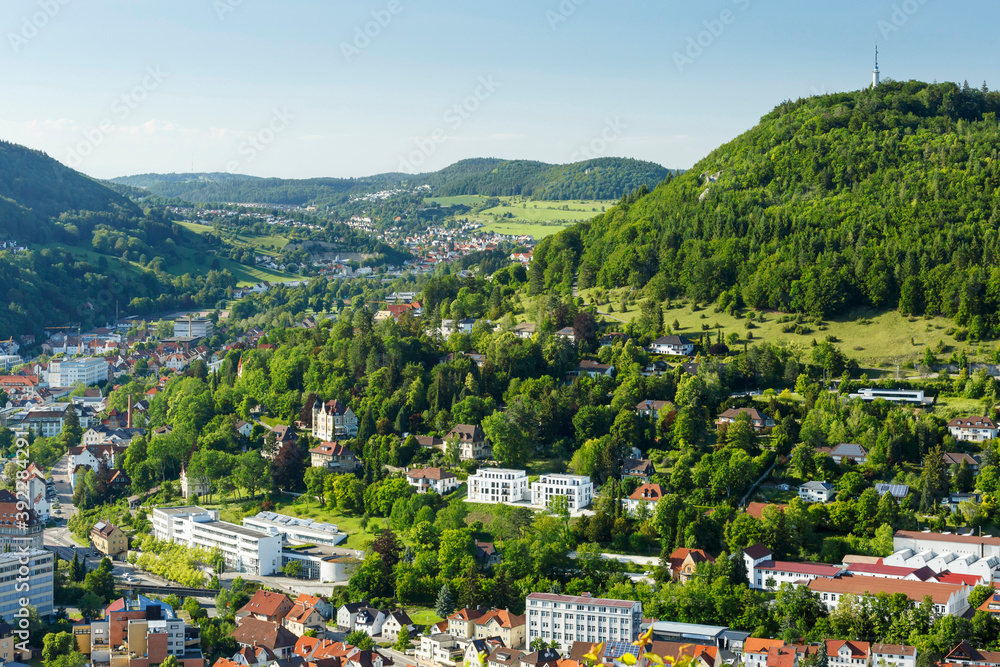 Albstadt-Ebingen auf der Schwäbischen Alb mit Ausblick auf den Schlossfelsenturm