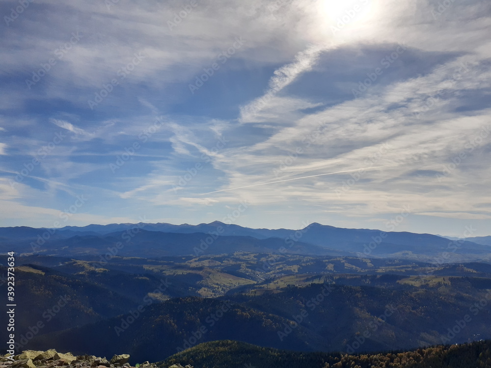 Obraz premium clouds over the mountain