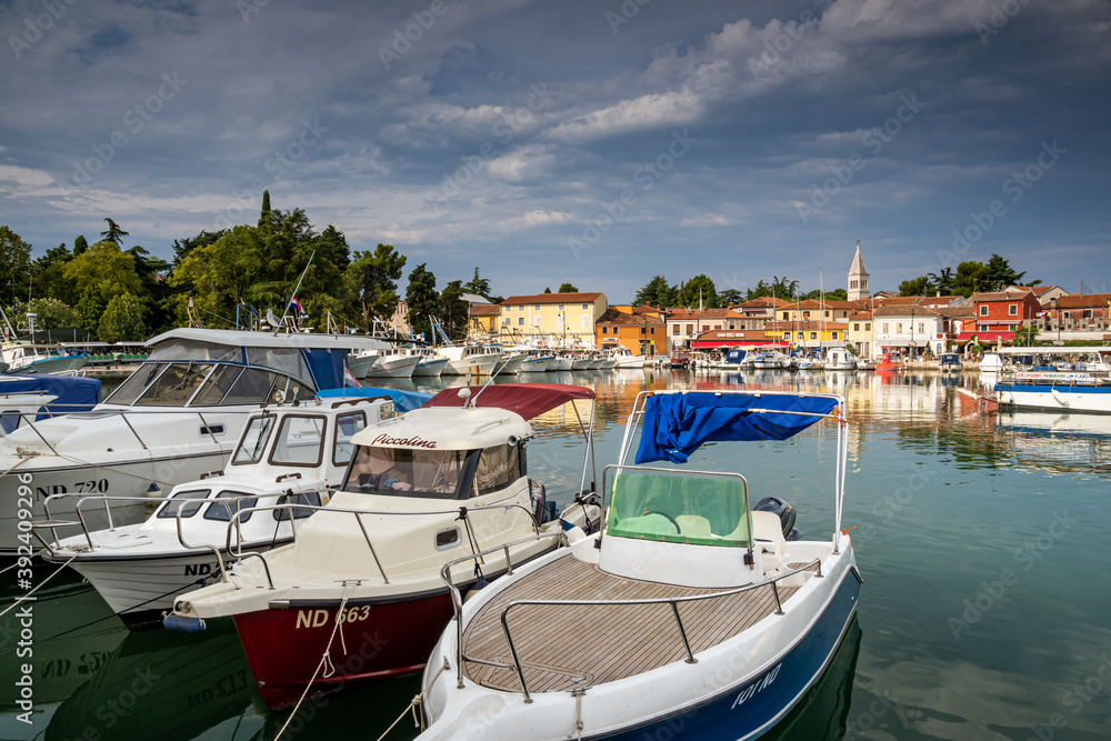 Im Hafen von Novigrat (Kroatien)