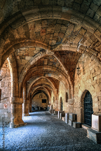 The hospital building was built in the late 15th century in the late Gothic style and was intended to help pilgrims traveling to the Holy Sepulchre. 