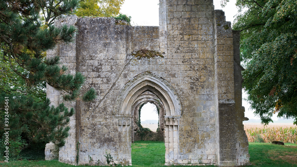 Ruines d'un monastère, Picardie, France