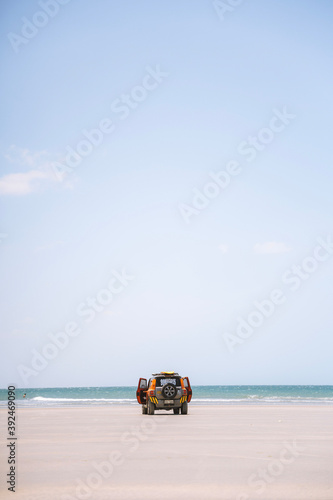 car on the beach © Gessy