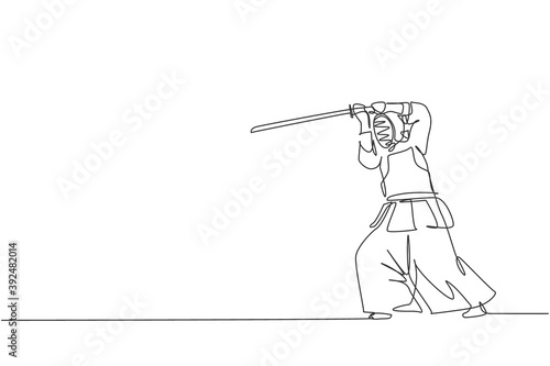 One continuous line drawing of young sporty man training kendo defense fighting skill in dojo center. Healthy martial art sport concept. Dynamic single line draw design vector illustration graphic