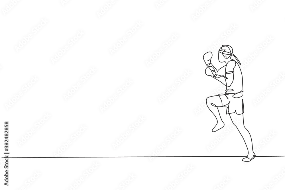 One continuous line drawing of young sporty muay thai boxer man preparing to fight, stance kick at box arena. Fighting sport game concept. Dynamic single line draw design vector graphic illustration