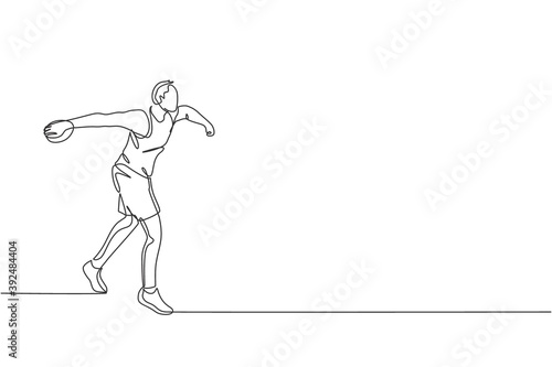 Single continuous line drawing of young sportive man practice to throw discus on the court stadium. Athletic games sport concept. Trendy one line draw design graphic vector illustration