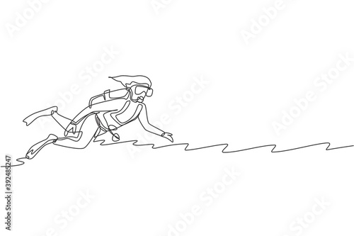 One continuous line drawing of young sporty woman swimming into deep sea to explore fish life and other sea creatures. Scuba diving sport concept. Dynamic single line draw design vector illustration