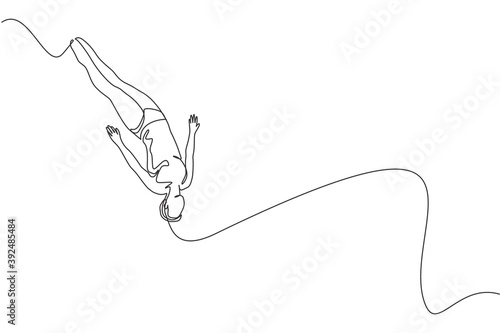 Single continuous line drawing of young sportive woman jumping and falling the body down into the pool for diving training . Water sport event concept. Trendy one line draw design vector illustration