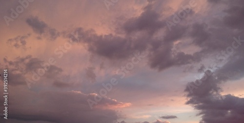 Pink clouds © Asli