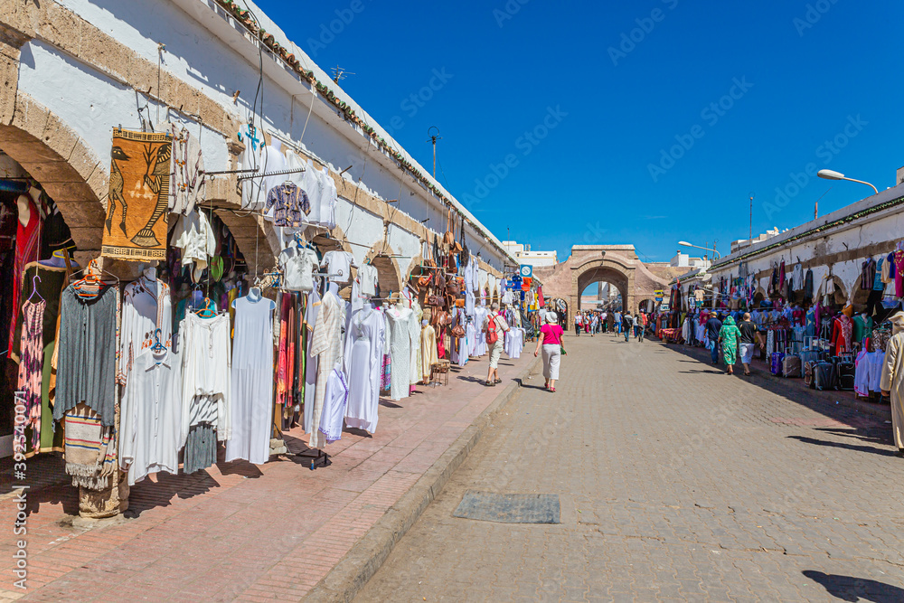 Obraz premium Essaouira, shop at Avenie Mohamed Zerktouni, Morocco