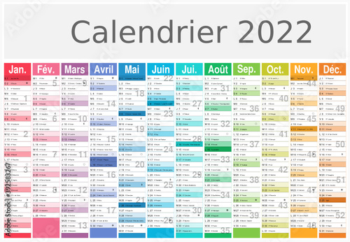 Calendrier 2022 12 mois au format 650 x 450 mm entièrement modifiable via calques et texte arial