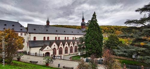 Kloster Ebersbach im Herbst