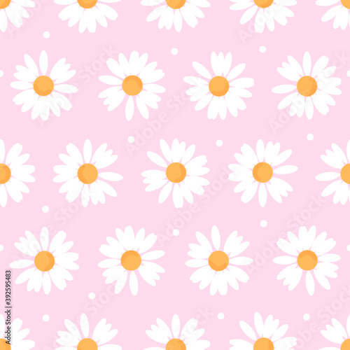 Seamless pattern with daisy flower on pink background vector illustration.