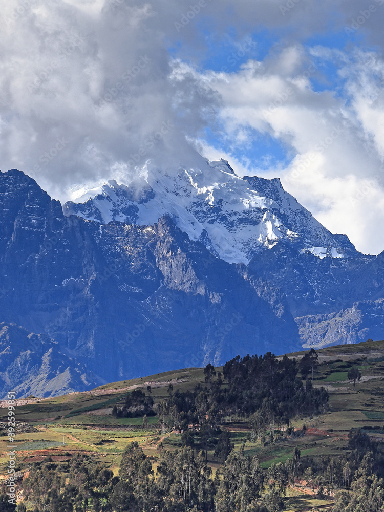 Andine Landschaft nahe Chinchero in Cusco, Peru.
