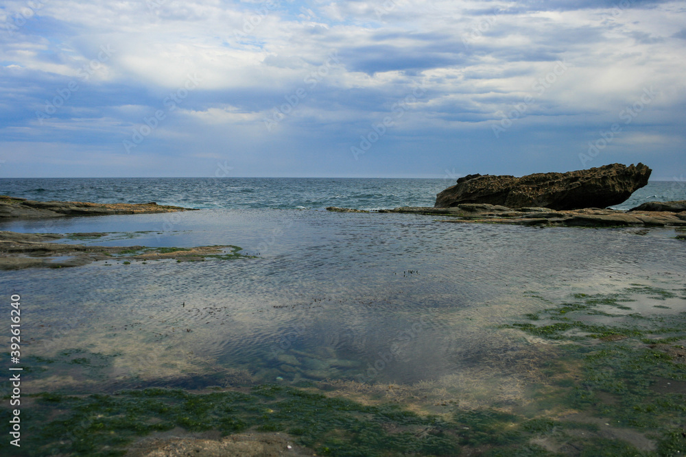 Hike through Royal National Park to Figure 8 Pool, Sydney, New South Wales, Australia