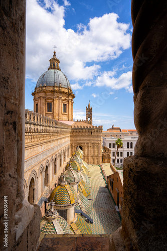 A photograph of part of the cathedral in Palermo, Italy, in the summer