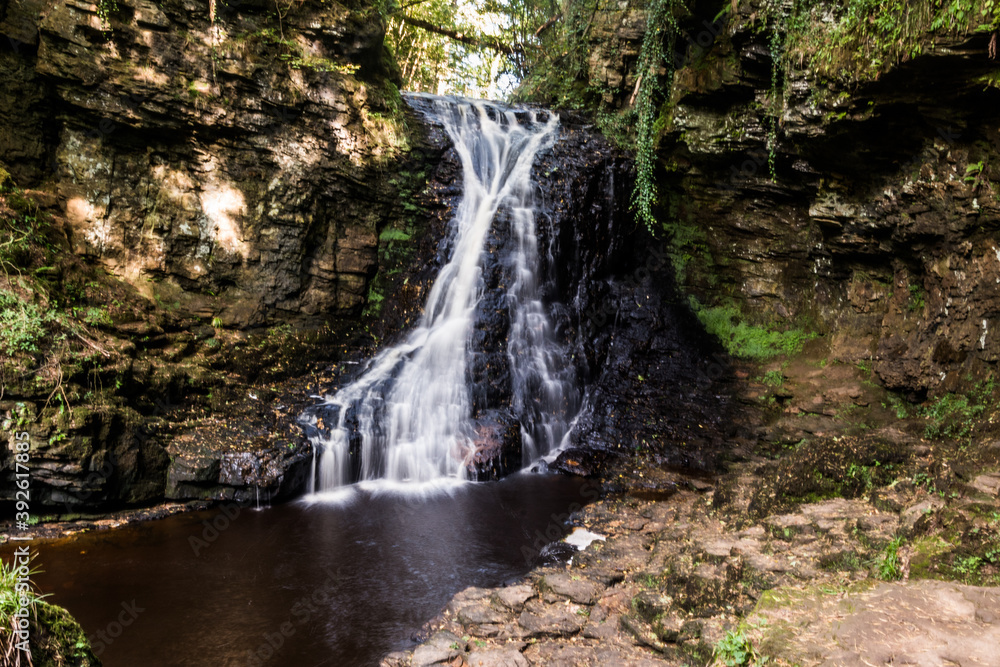 Fototapeta premium Hareshaw Linn waterfall