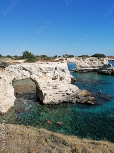 Faraglioni di Sant'Andrea © Andrea