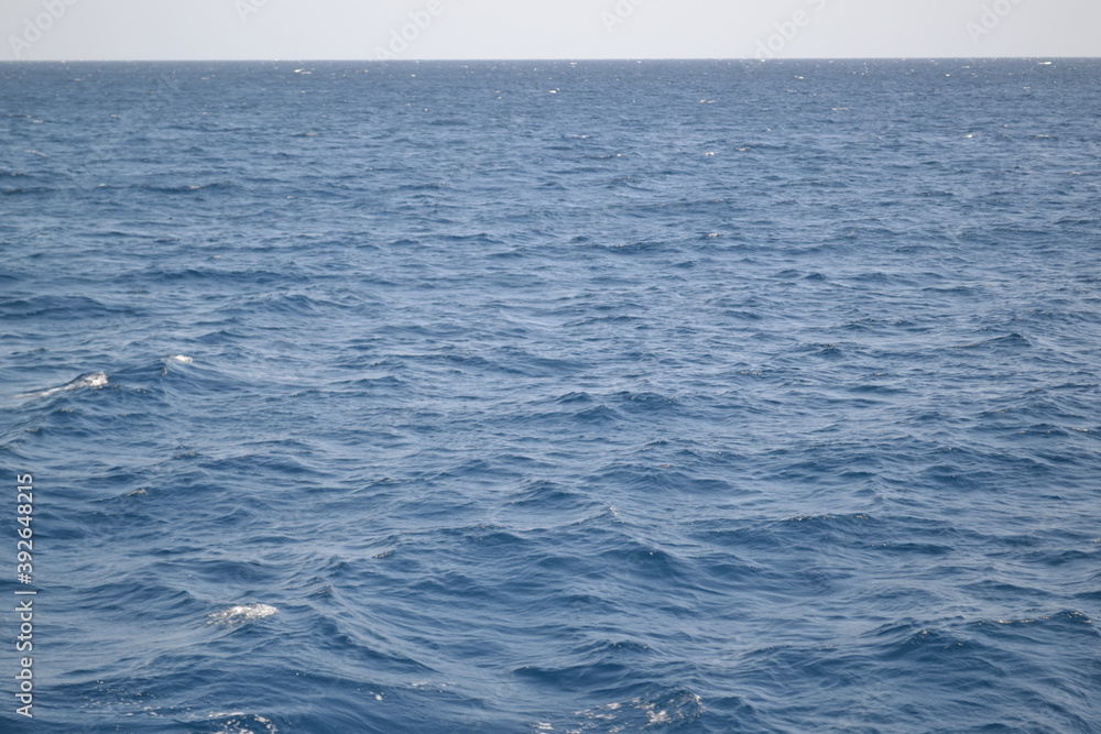 Naklejka premium blue sea waves