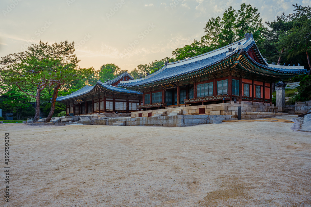 Fototapeta premium Changgyeonggung Palace