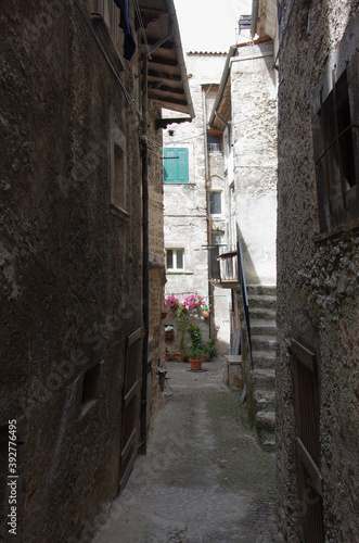 In the streets of Scanno: View of the characteristic village © Enrico Spetrino