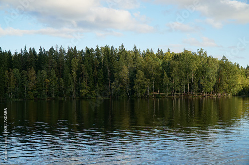 フィンランド 静かな湖畔