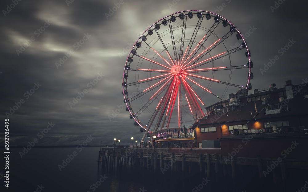 ferris wheel in the night