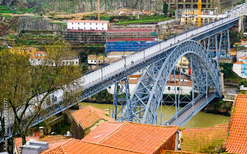 Don Luis I bridge in Porto