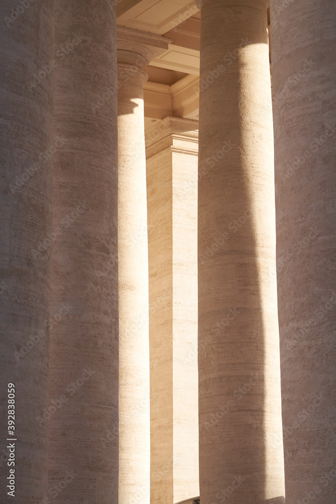 colonne al tramonto, vaticano