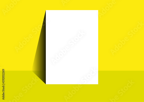 Weisses DIN A4 MockUp steht auf einem farbigen Boden und lehnt an einer farbigen Wand. Für Poster oder Design.