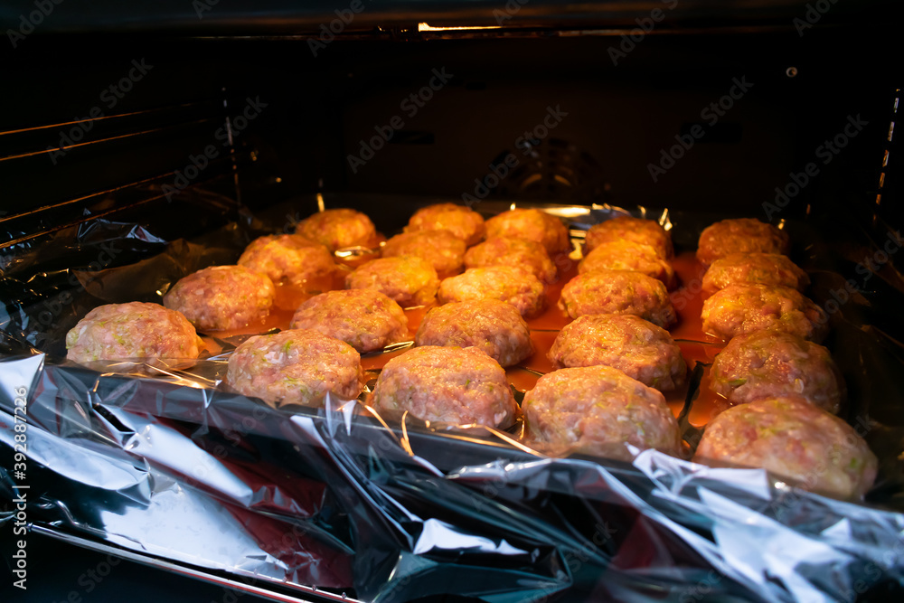 Meat balls in an oven