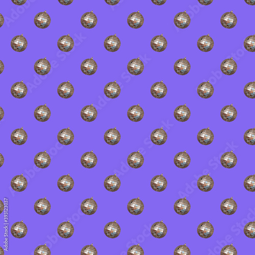 seamless pattern of silver disco ball on purple background. postcard template