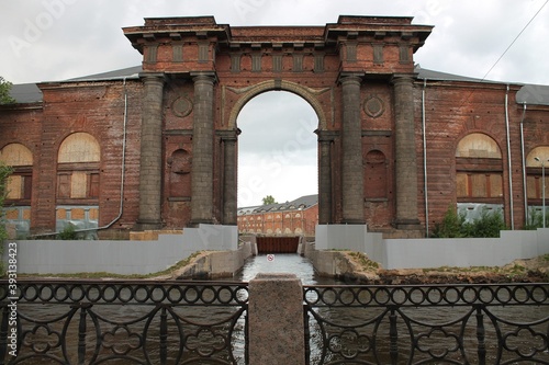 Arch of New Holland. St. Petersburg.