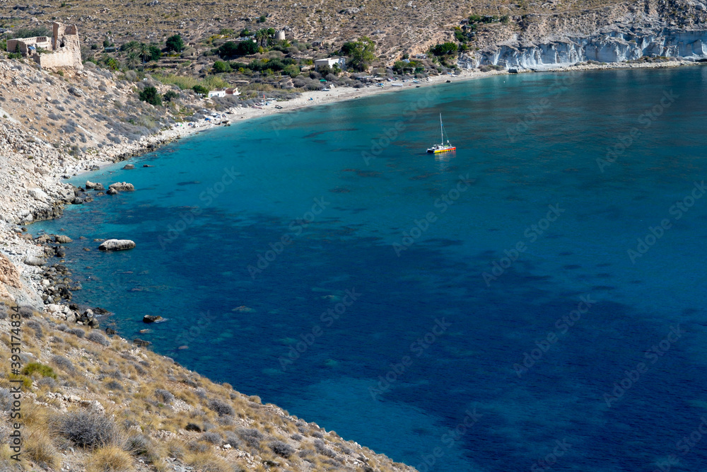 Obraz premium Las Negras bay with its white pueblo tucked amidst volcanic rocks