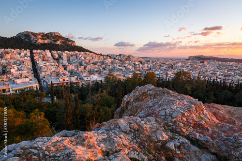 Quadro su tela View of Athens and Acropolis from Strefi Hill.