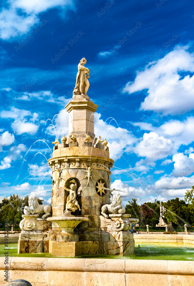 Fountain of the Mariblanca in Aranjuez near Madrid, Spain Fountain of the Mariblanca in Aranjuez near Madrid, Spain