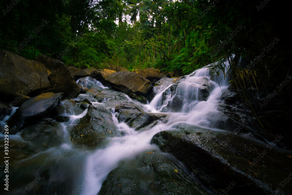 Fototapeta premium Kabbinale Water falls captured in the evening