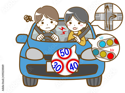 同乗した中年女性の指示がうるさくて運転しにくい男性