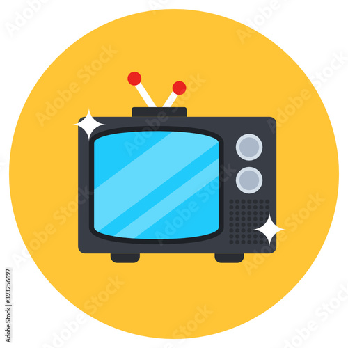 
Retro tv set with antenna icon in trendy style 
