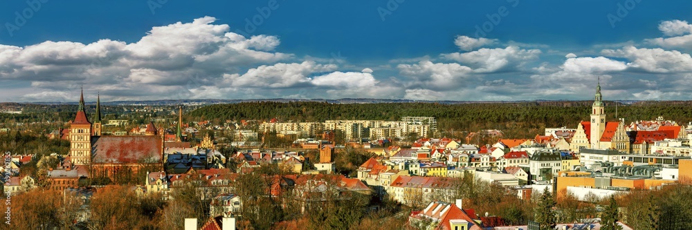 Fototapeta premium Olsztyn-miasto na Warmii w północno-wschodniej Polsce