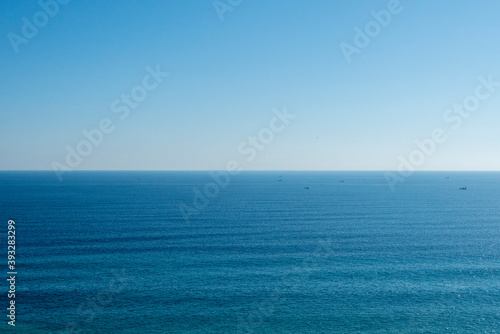 海の水平線